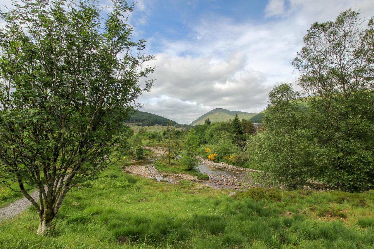 Glamping Hut - By The Way Campsite Tyndrum Eksteriør bilde